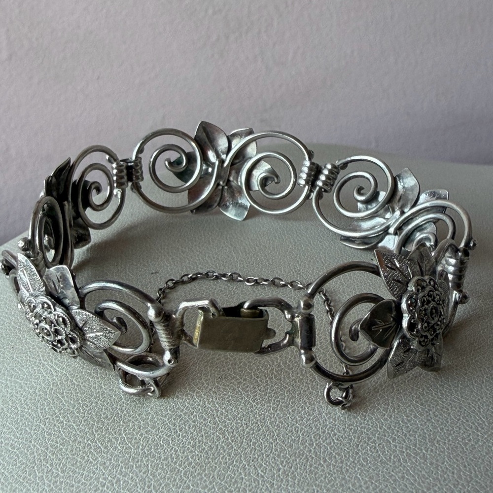 VINTAGE STERLING SILVER ORNATE FLORAL FLOWER MARCASITE BRACELET UNIQUE UNUSUAL - Picture 5 of 16